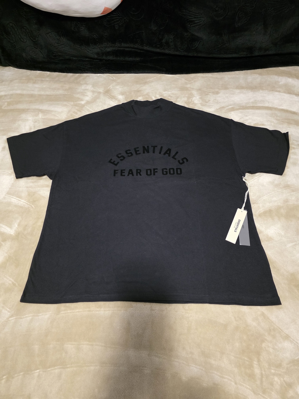 💥Fear of God Essentials 3D Matte Reflective Mock Neck T-Shirt Black NWT💥